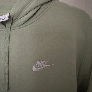 Nike hooded sweatshirt